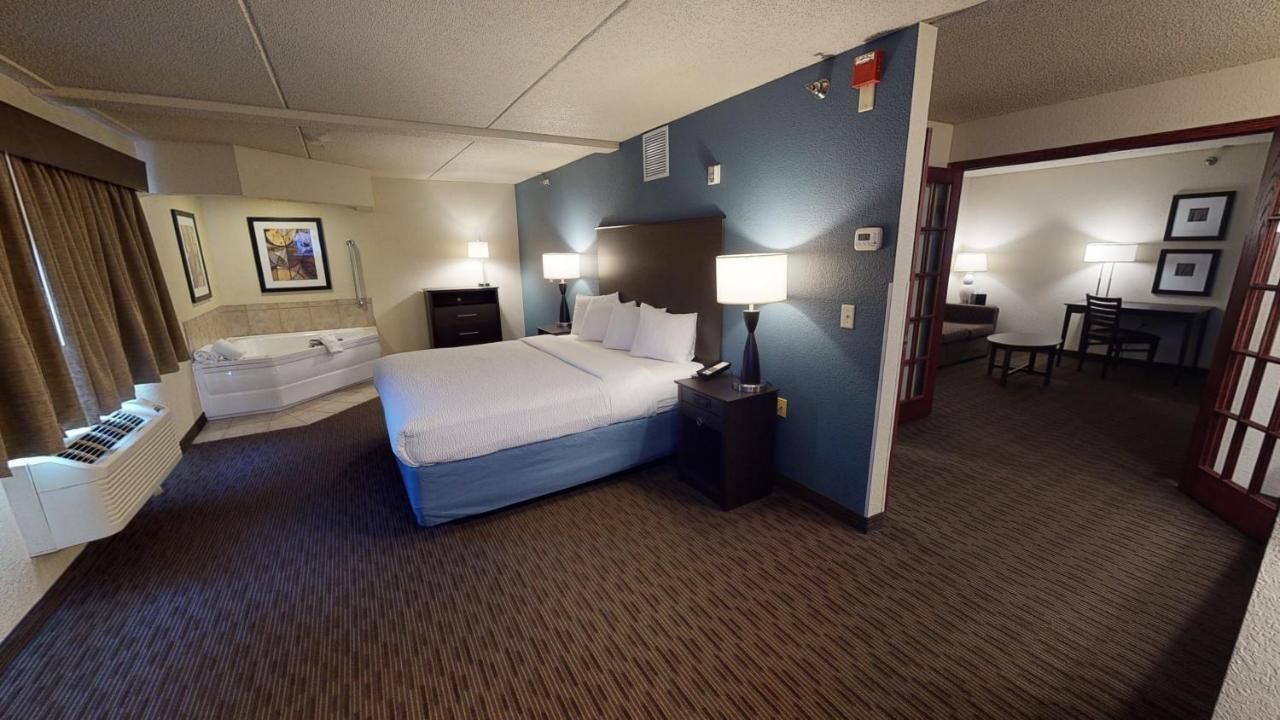Americinn By Wyndham Mounds View Minneapolis Bagian luar foto