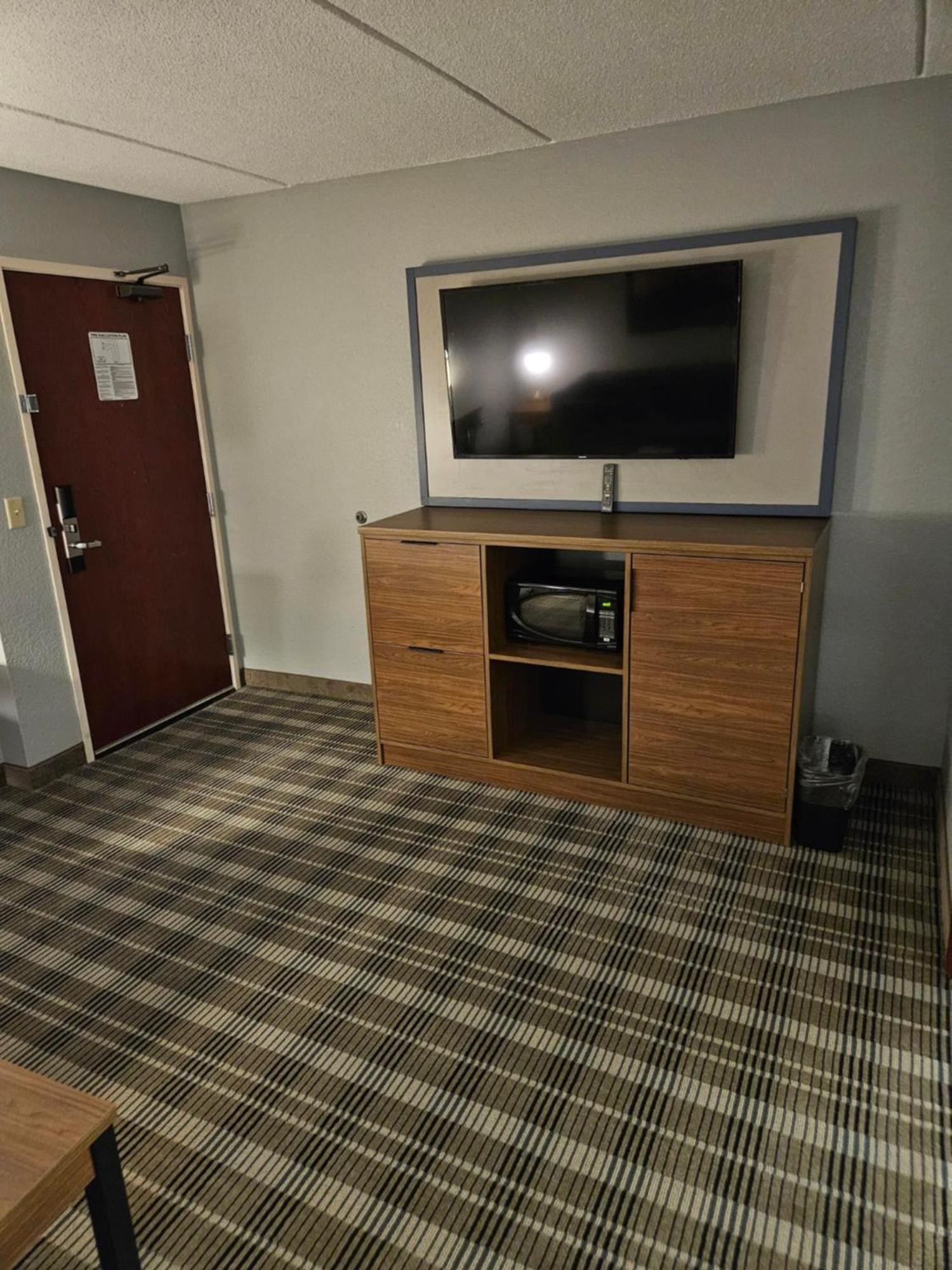 Americinn By Wyndham Mounds View Minneapolis Bagian luar foto