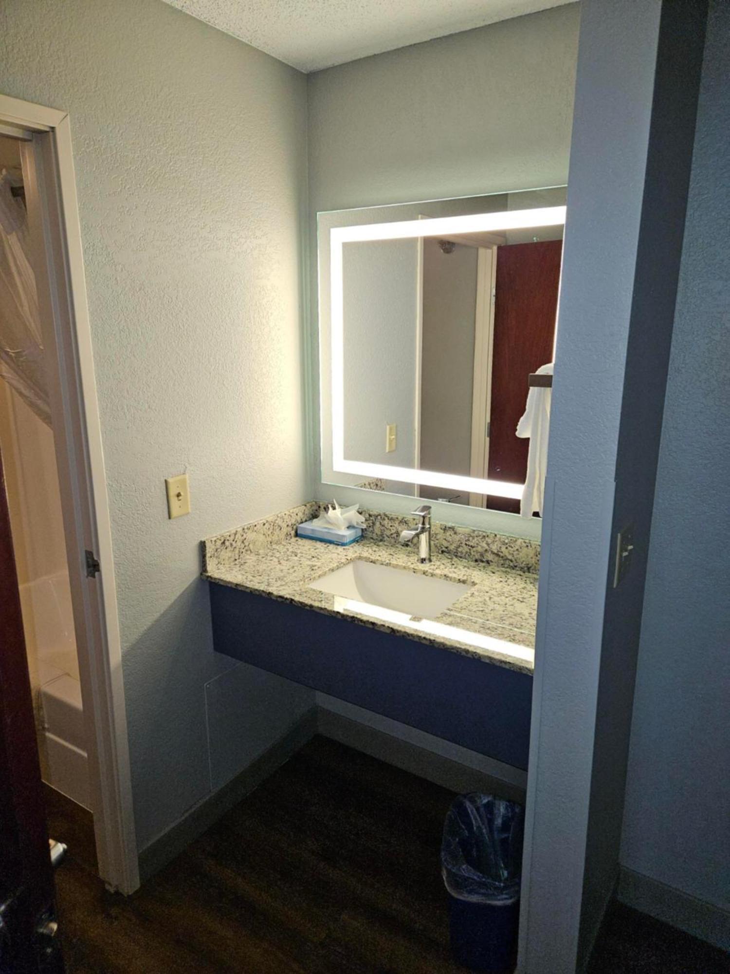 Americinn By Wyndham Mounds View Minneapolis Ruang foto