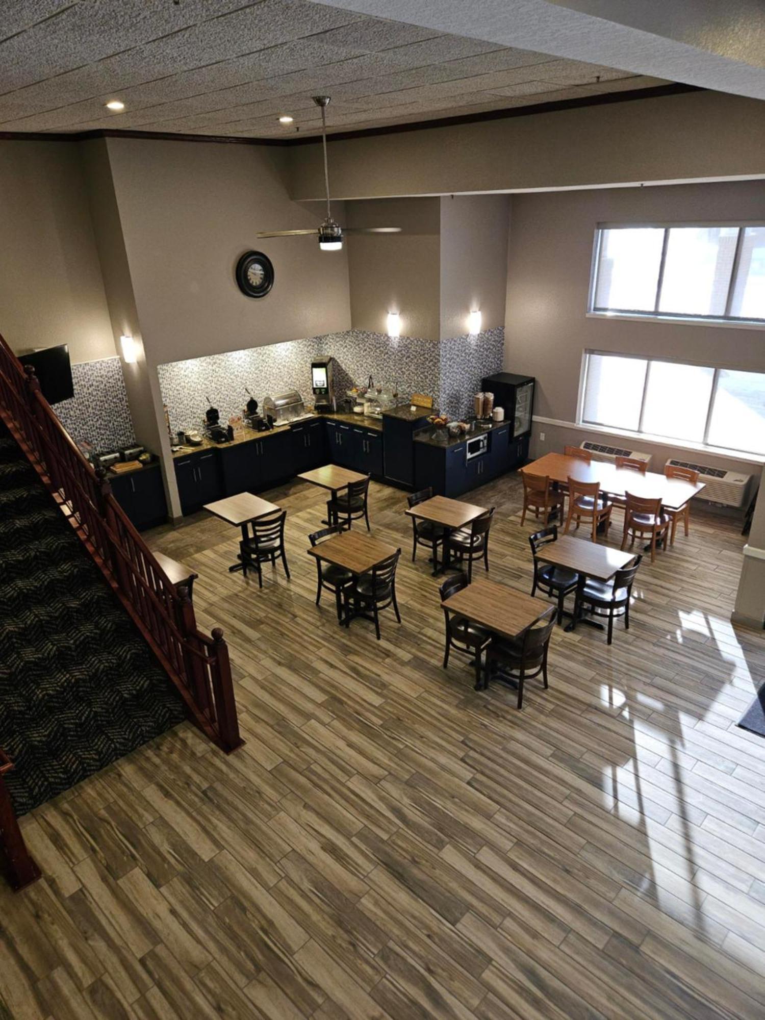 Americinn By Wyndham Mounds View Minneapolis Bagian luar foto